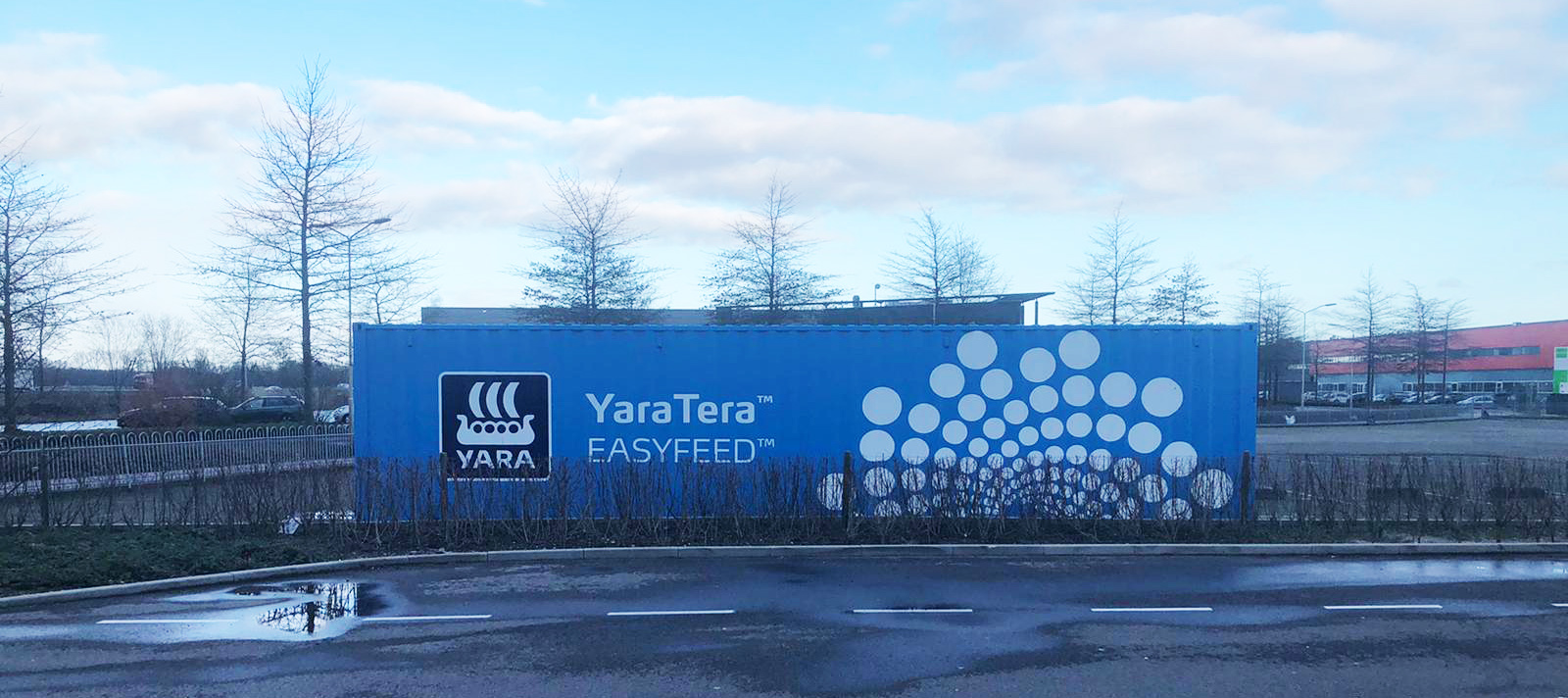 GLAS04 04 YaraTera EASYFEED body.jpg